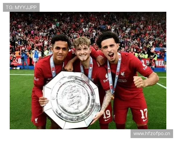 努涅斯在高位逼抢体系中的战术作用解析